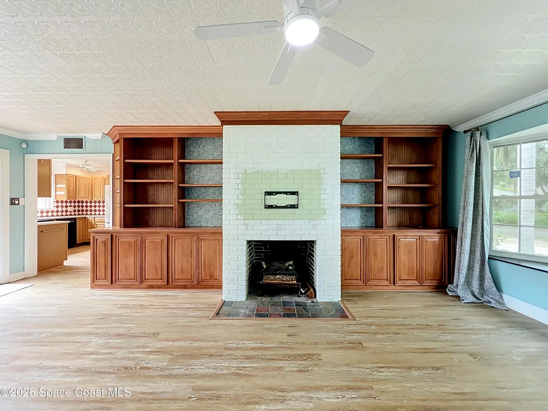 Photo of 645 Orange Court
