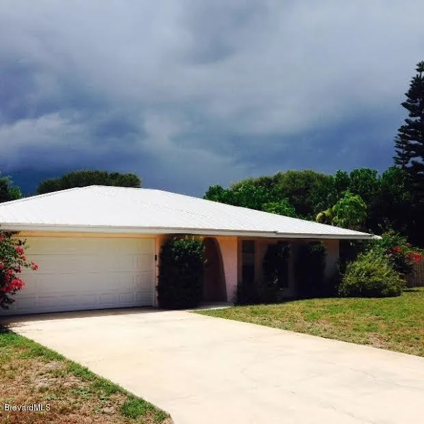 Photo of 600 Jasmine Drive