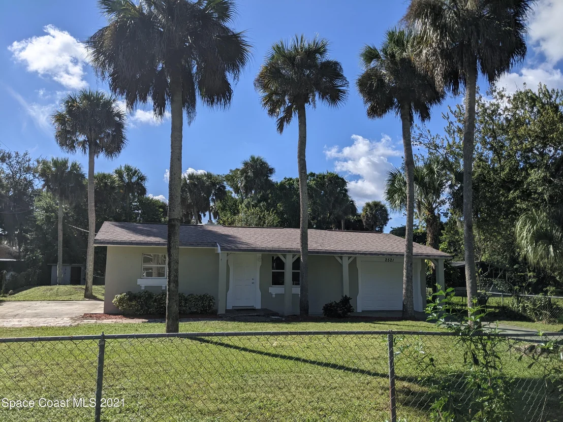 Photo of 2521 Date Drive