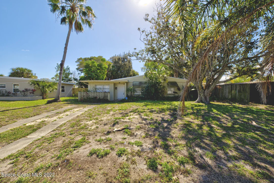 Photo of 325 Orchid Boulevard