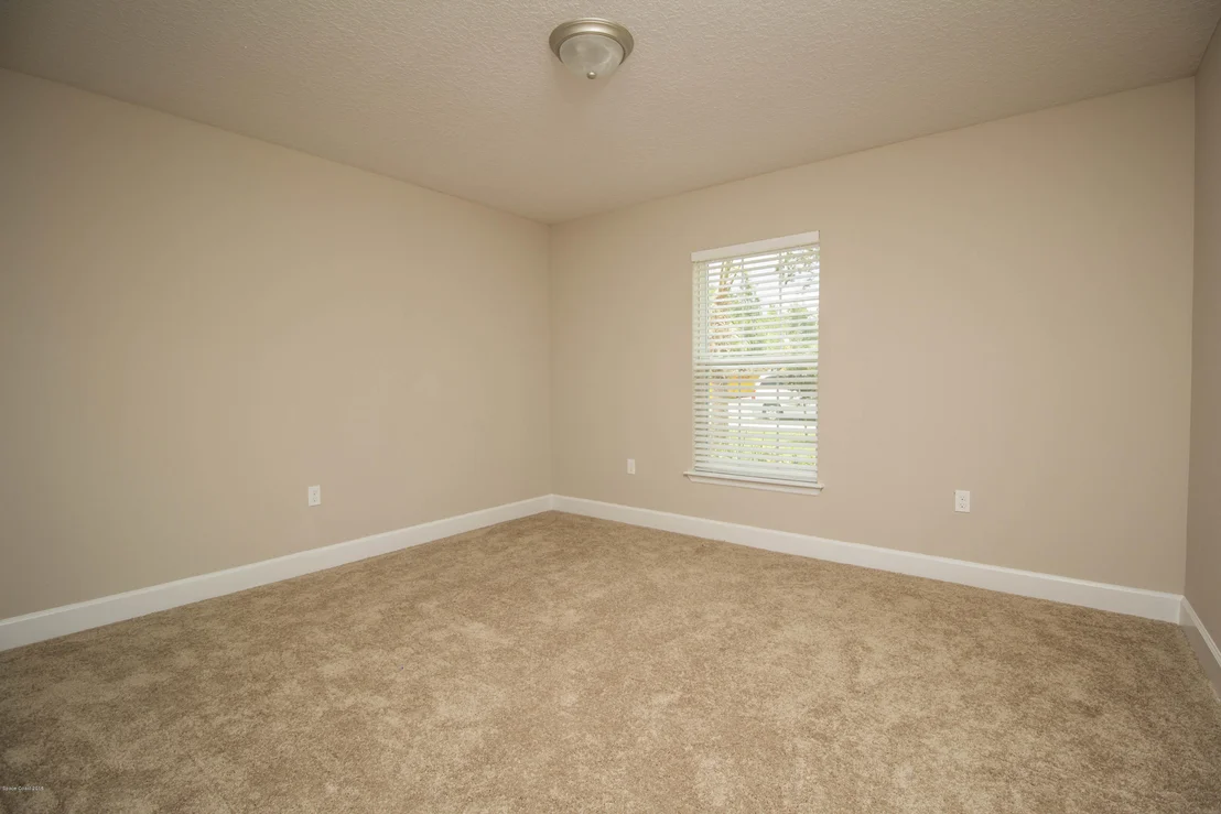 Photo of 831 Mandarin Drive Drive NE