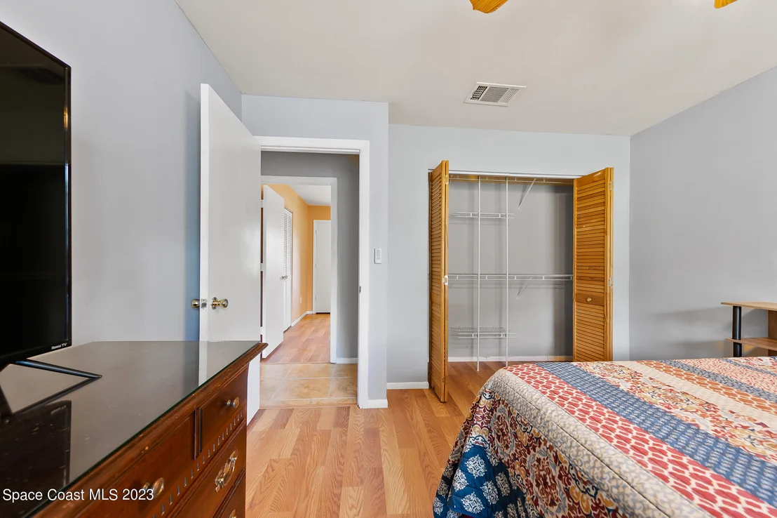 Photo of 1312 Ethel Circle NE