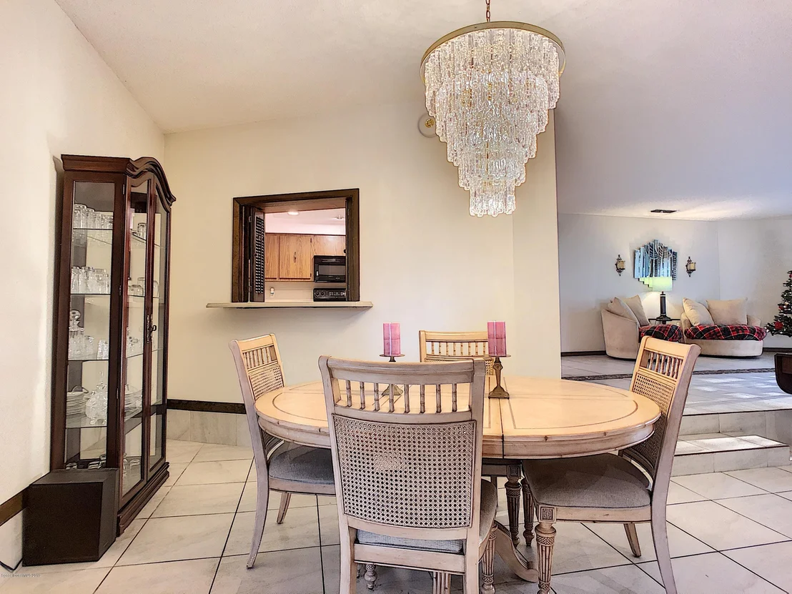 Photo of 1175 Wentworth Circle