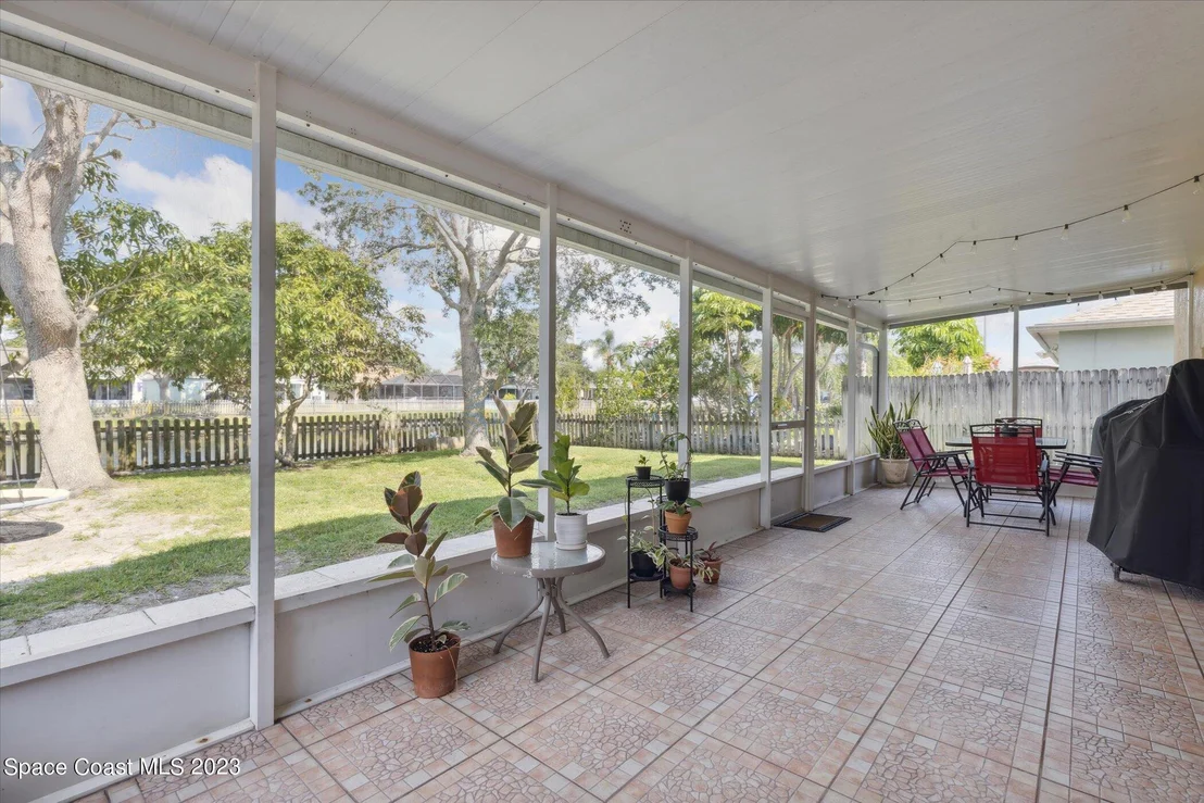 Photo of 2120 Myla Lane