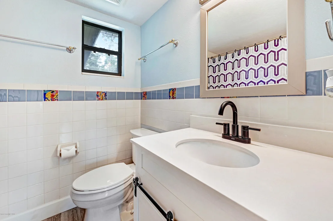Photo of 2558 Lorna Drive