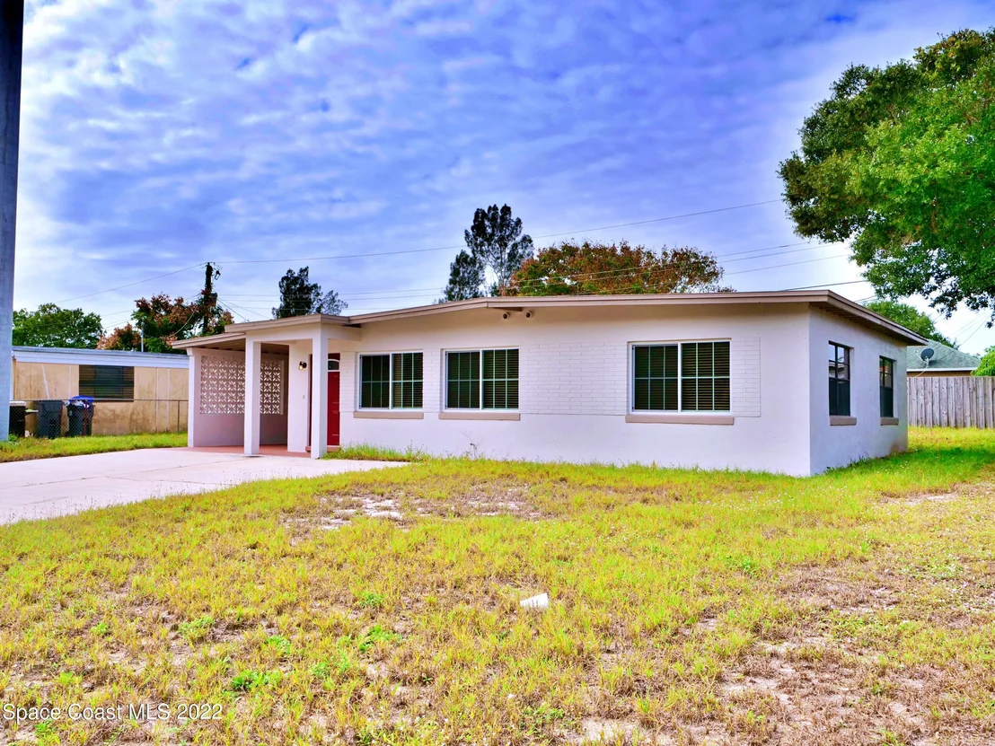 Photo of 4550 Apollo Road