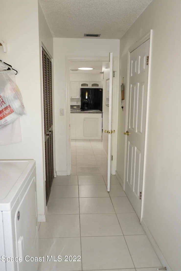 Photo of 710 Hibiscus Drive