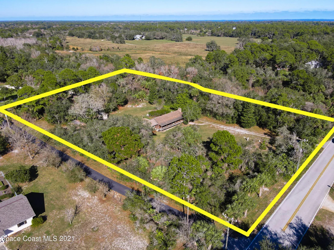 Photo of 4340 Burkholm Road