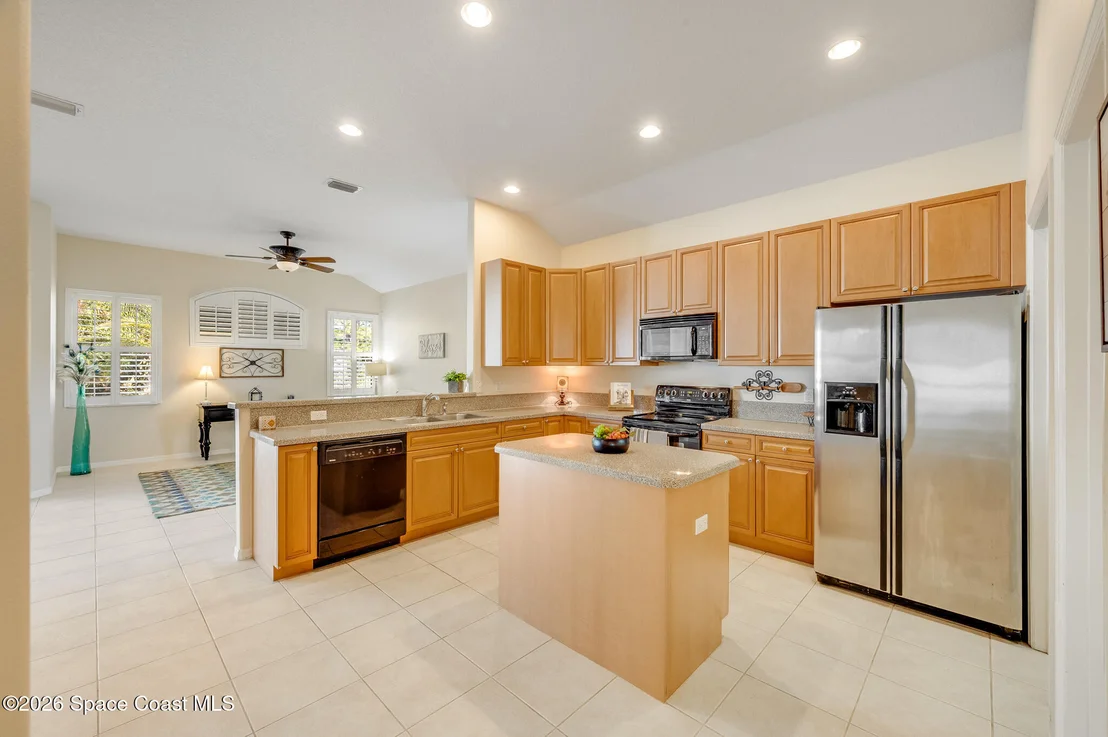 Photo of 1325 Shoreline Circle