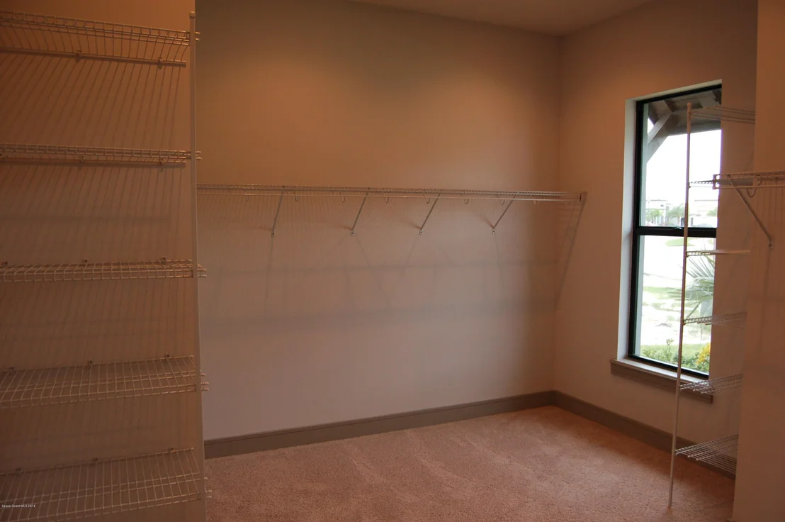 Photo of 2872 Emeldi Lane