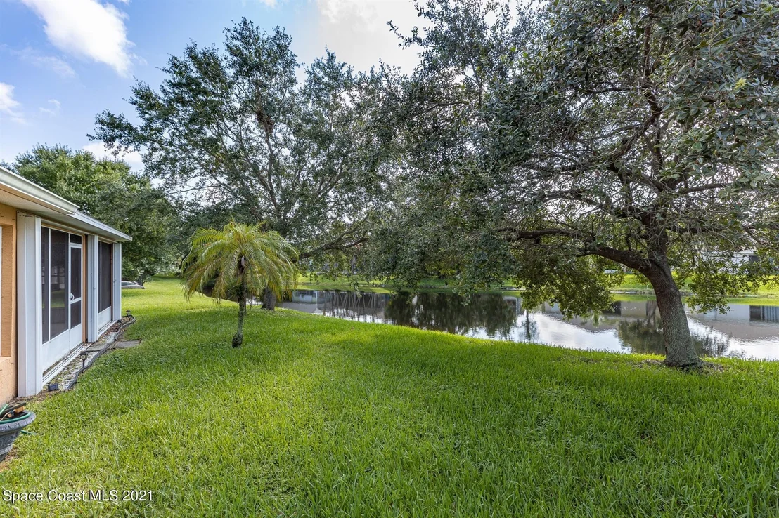 Photo of 2540 Stratford Pointe Drive