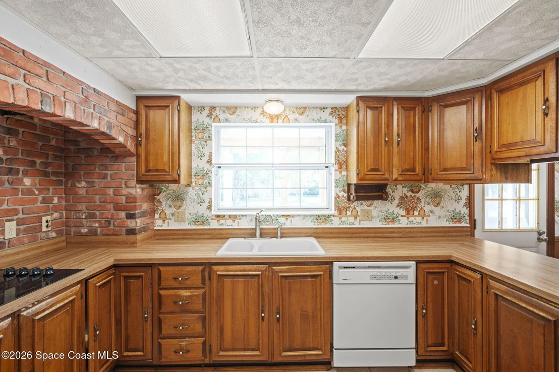 Photo of 945 Bluegrass Lane
