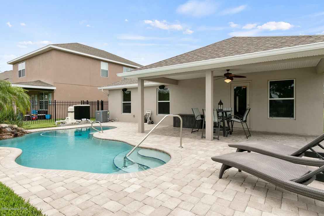 Photo of 1597 Alaqua Way