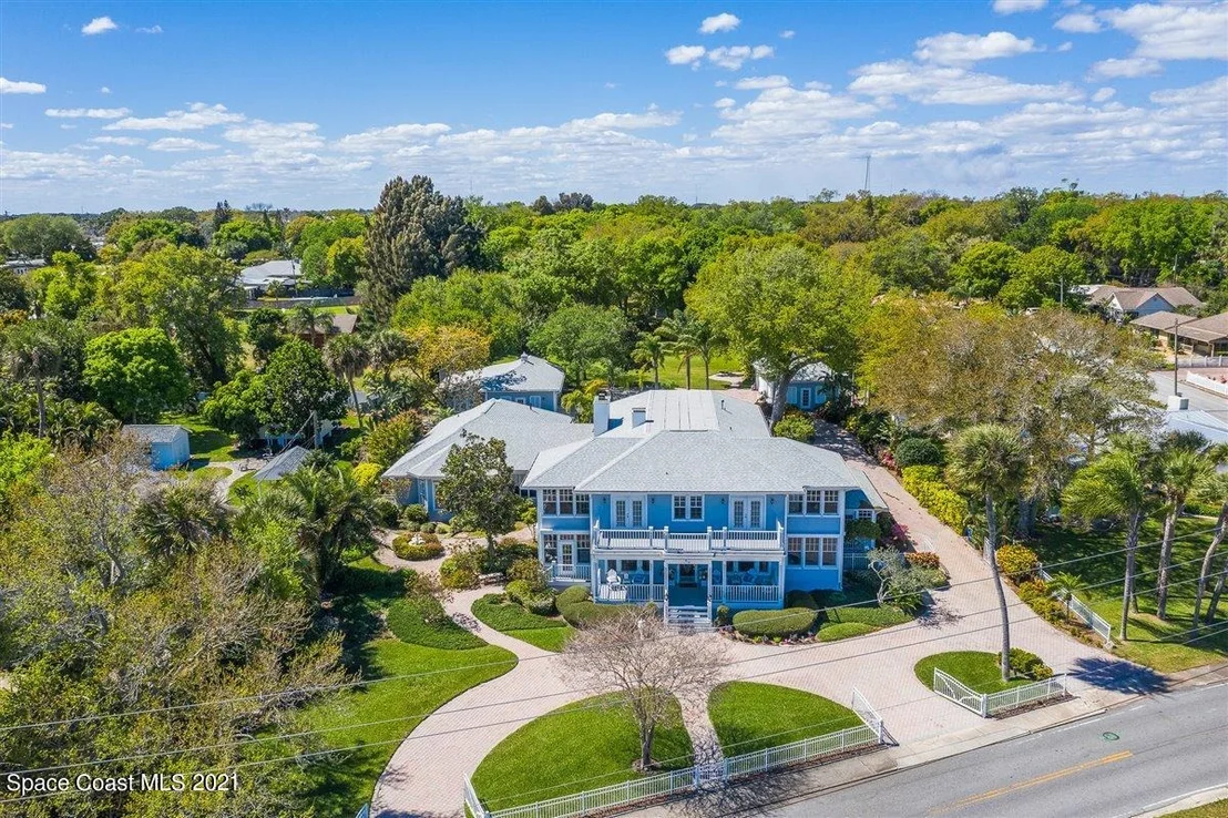 Photo of 515 Rockledge Drive
