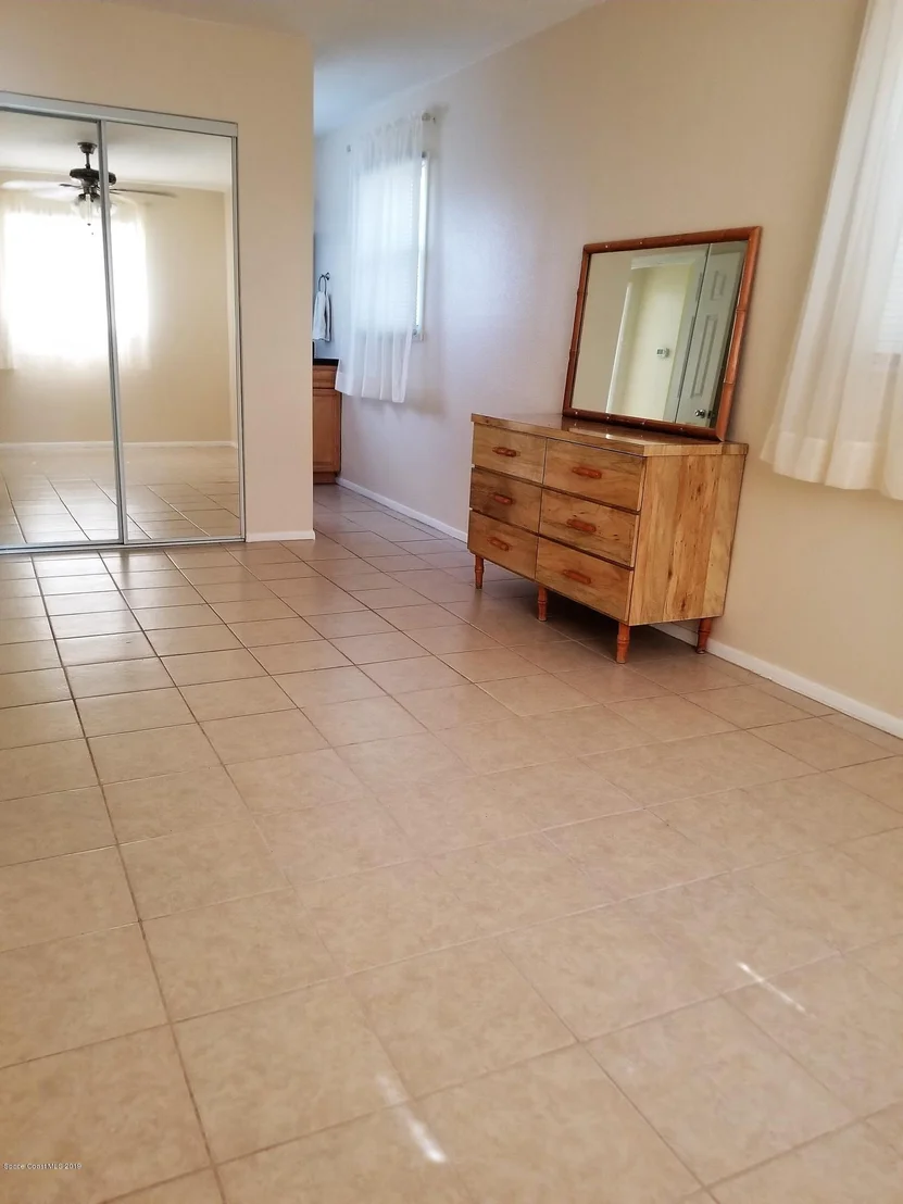 Photo of 4385 Thistleberry Drive