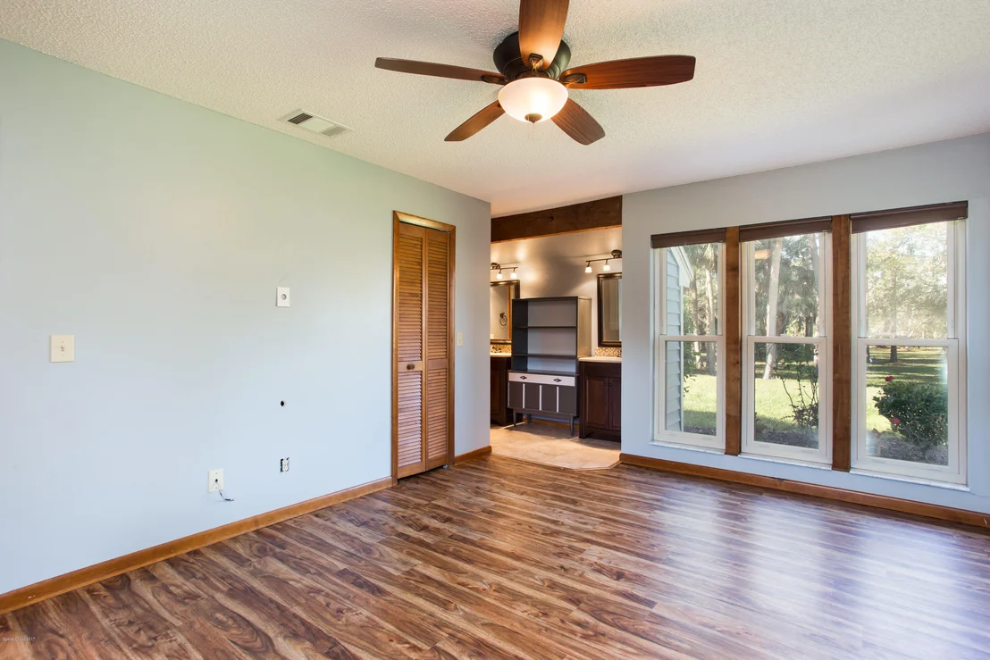 Photo of 2055 Eva Lane