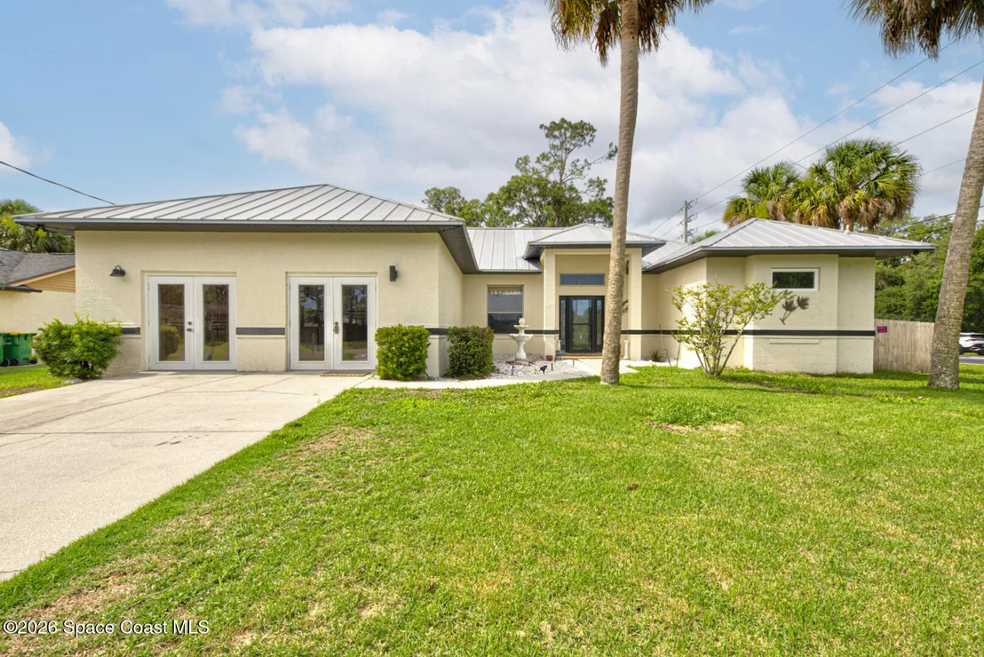 Photo of 4991 Falcon Boulevard