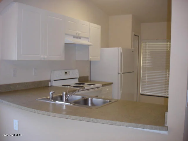 Photo of Unit 106 at 890 Luminary Circle