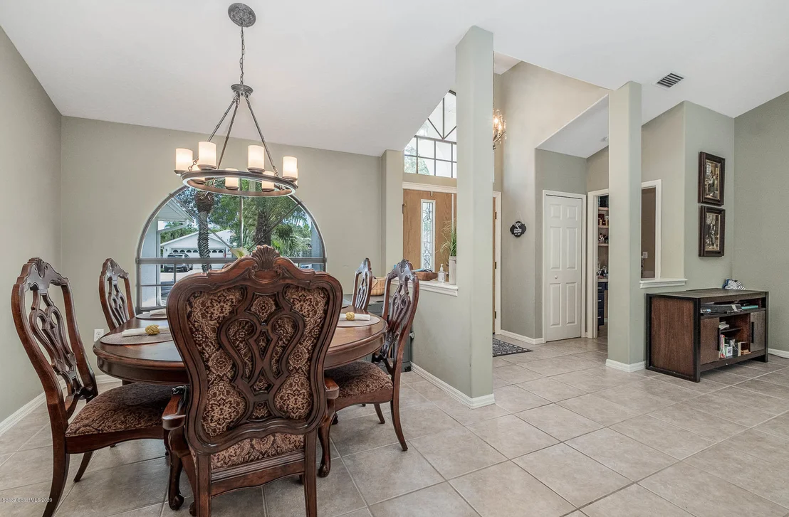 Photo of 5058 Alamanda Drive