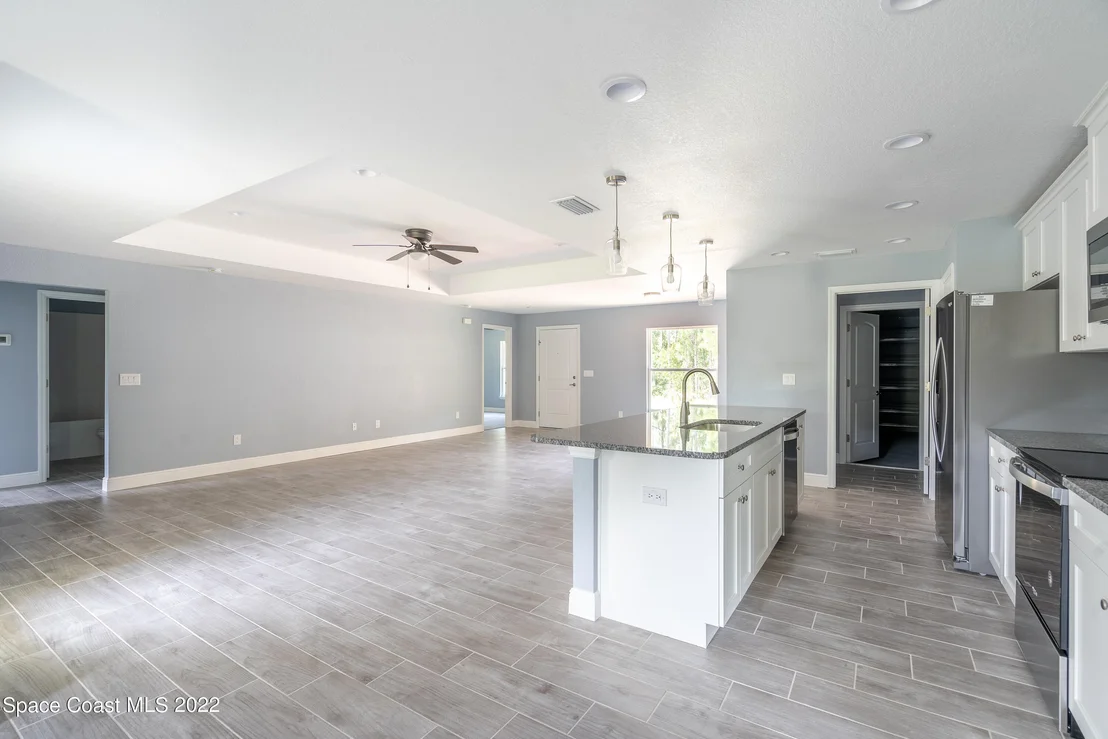 Photo of 3661 Jupiter Boulevard SE