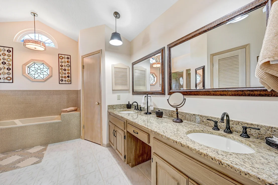 Photo of 1374 Silver Lake Drive