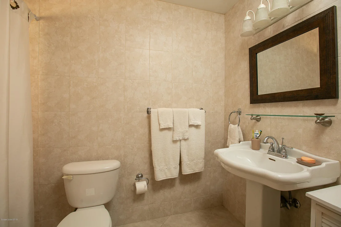 Photo of 702 Banyan Road
