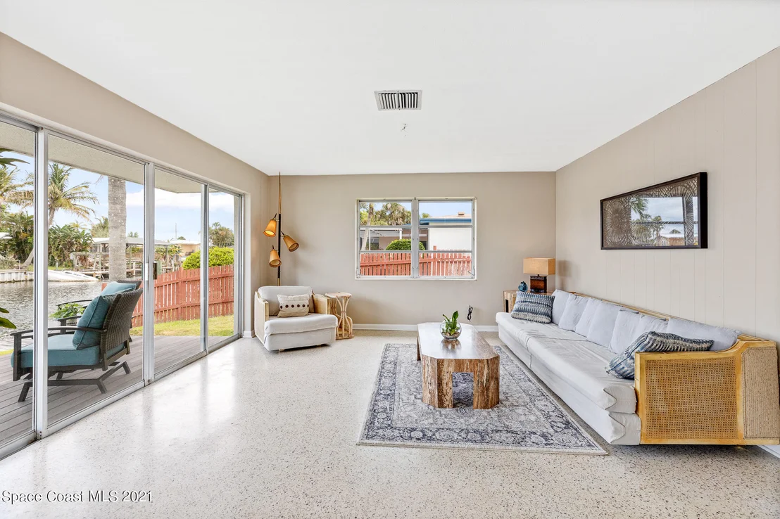 Photo of 485 Penguin Drive