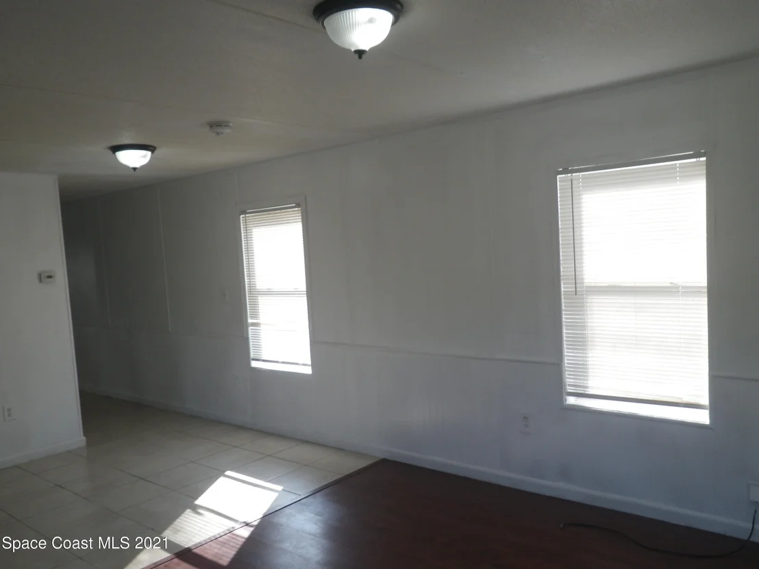 Photo of 2705 Brockett Road