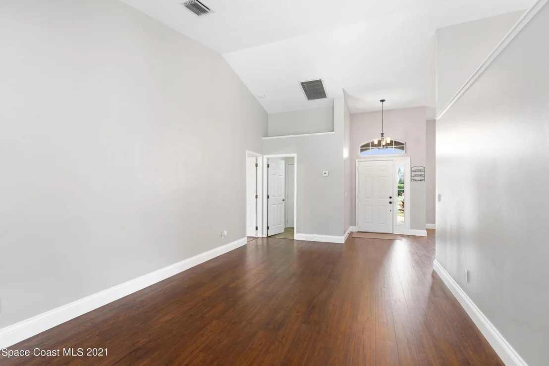 Photo of 4866 Verona Circle