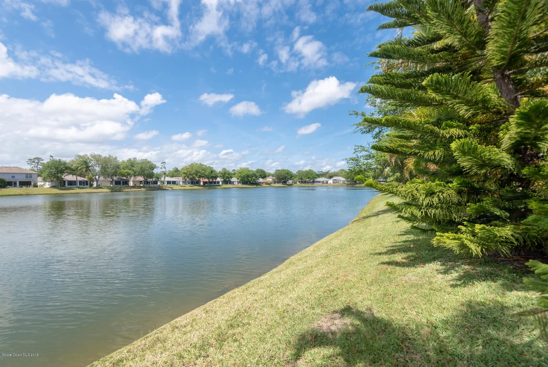 Photo of 1707 Vista Lake Circle