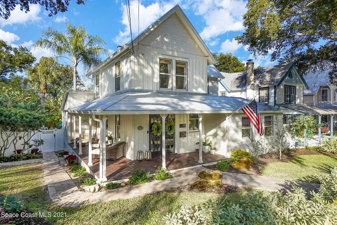 Photo of 40 Barton Avenue