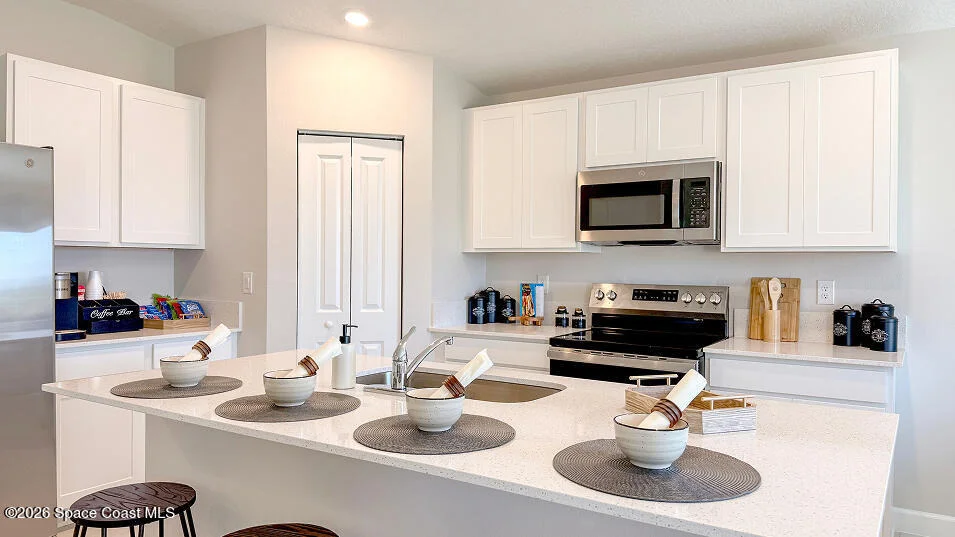 Photo of 1601 Ellsworth Circle SW