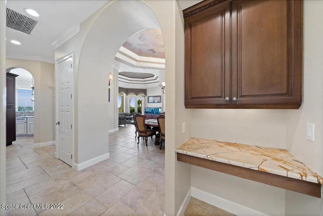 Photo of 671 Indian River Drive