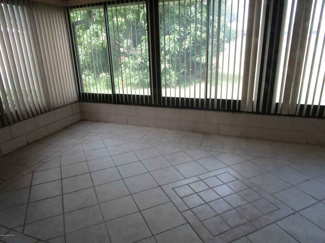 Photo of 546 Tupelo Drive
