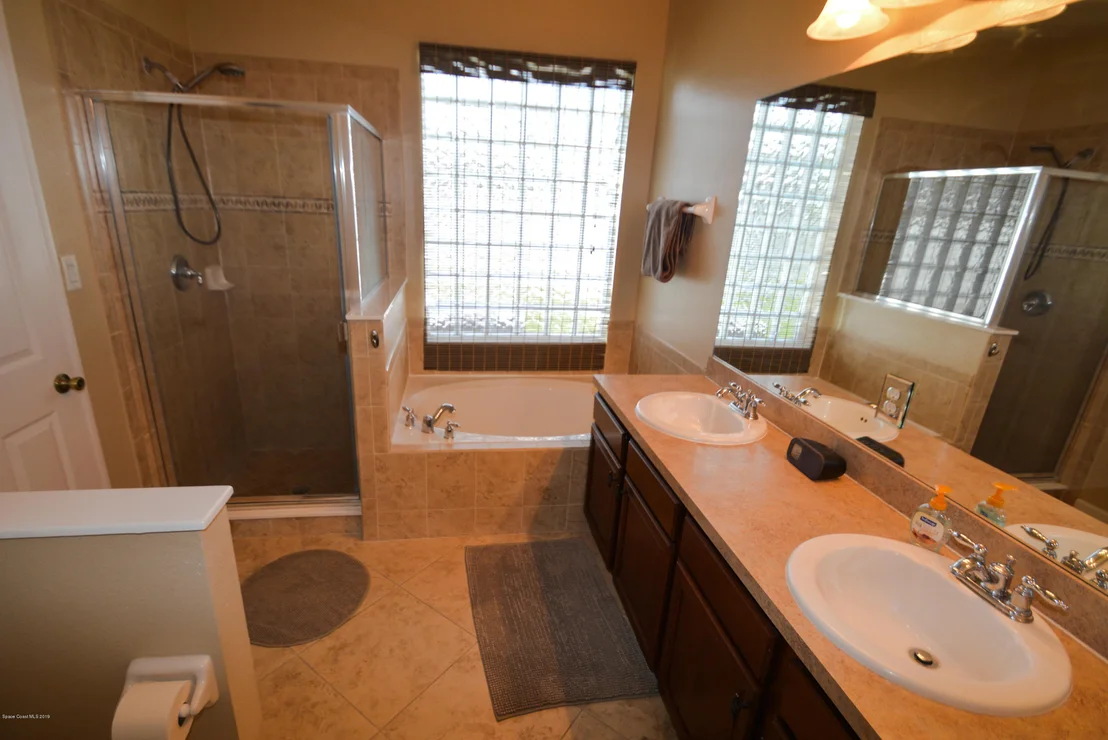 Photo of 734 Dryden Circle