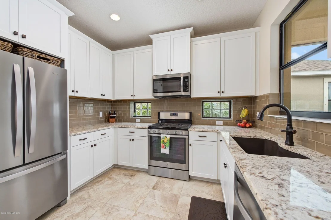 Photo of 7457 Bluemink Lane