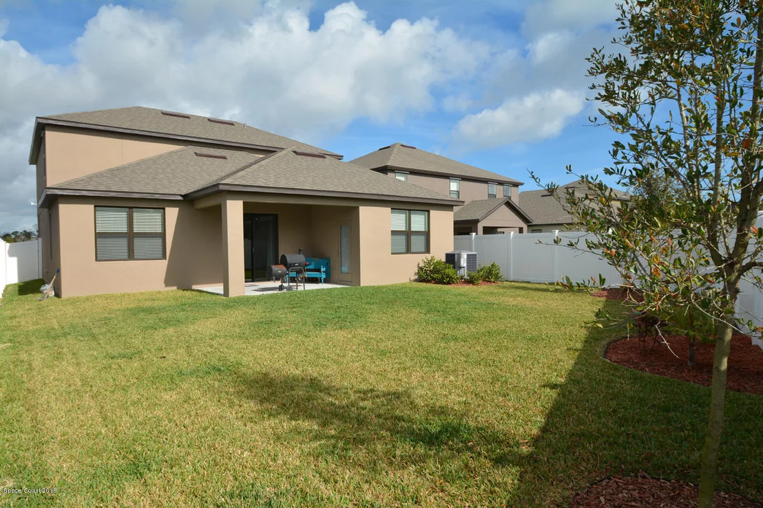 Photo of 1325 Fuji Drive