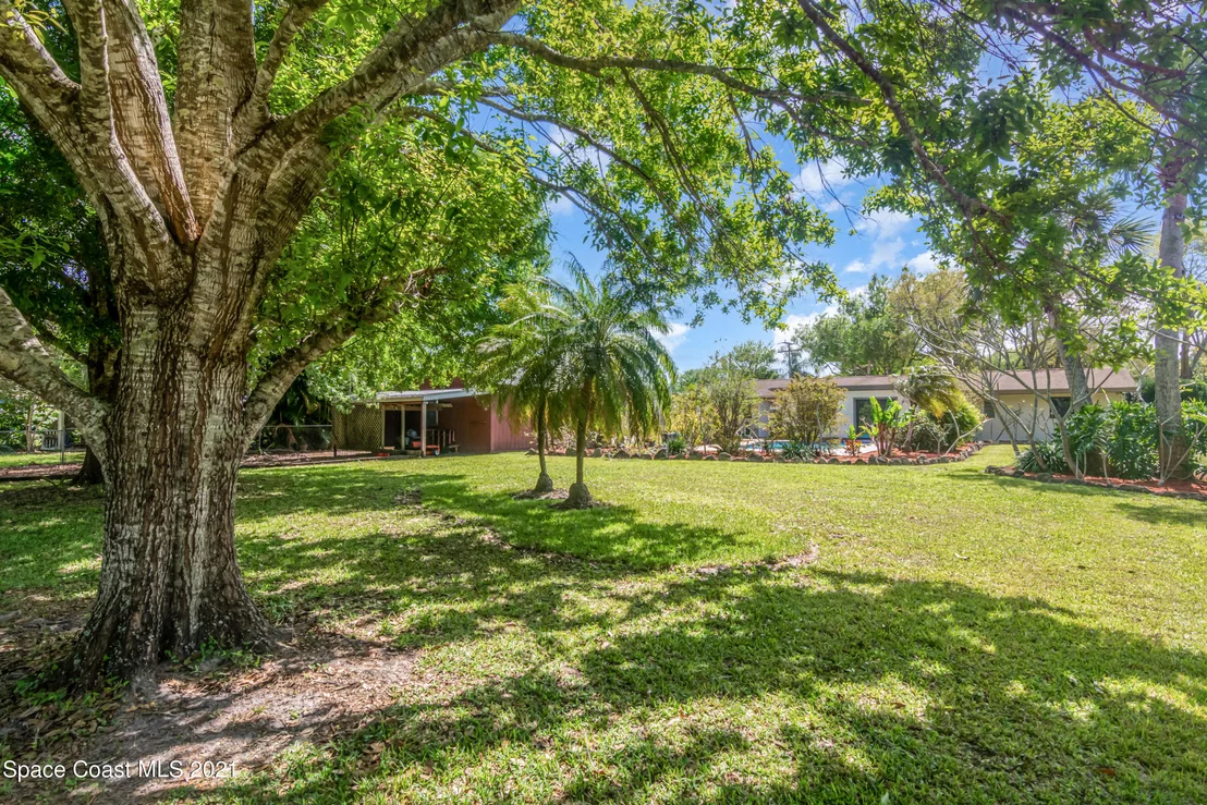 Photo of 1744 Trimble Road