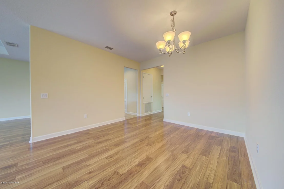 Photo of 6763 Newhall Lane