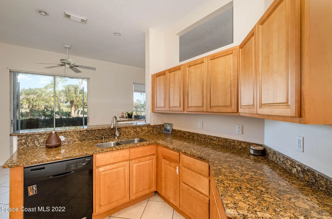 Photo of 2364 Addington Circle