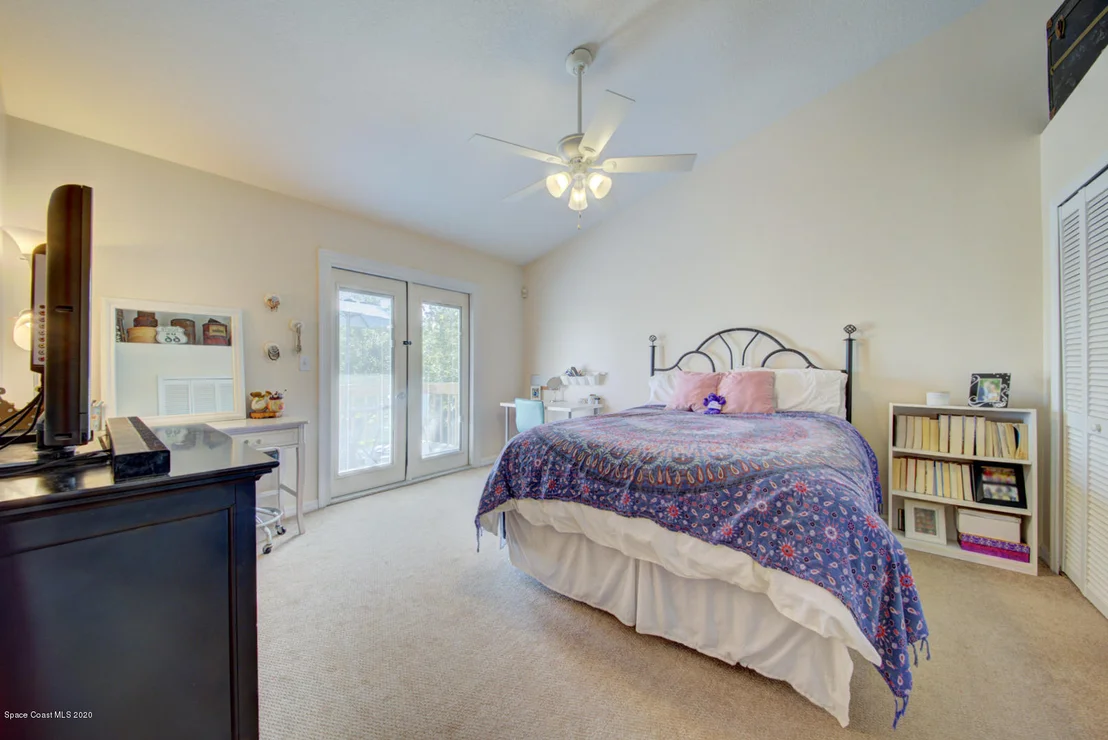Photo of 2164 Royal Oaks Drive