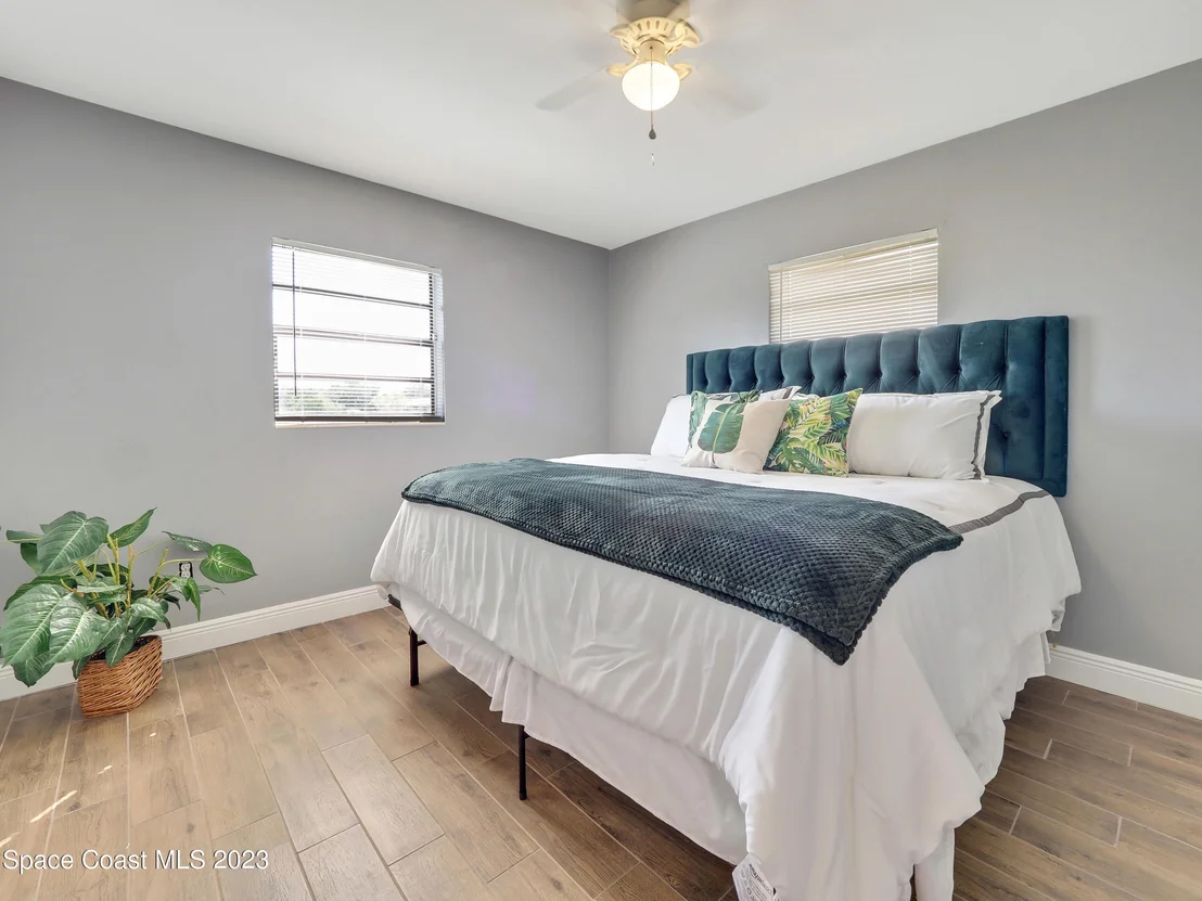 Photo of 2056 Little John Road
