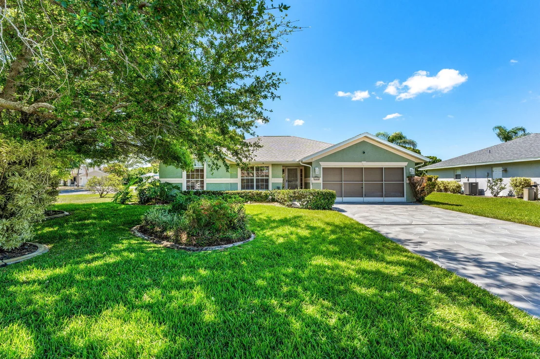 Photo of 1412 Casa Road