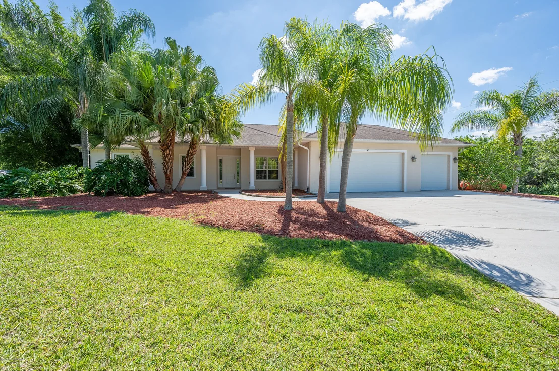 Photo of 3135 Weber Road