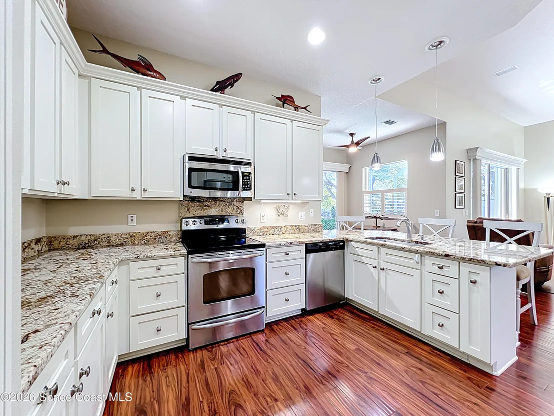 Photo of 383 Pentland Drive