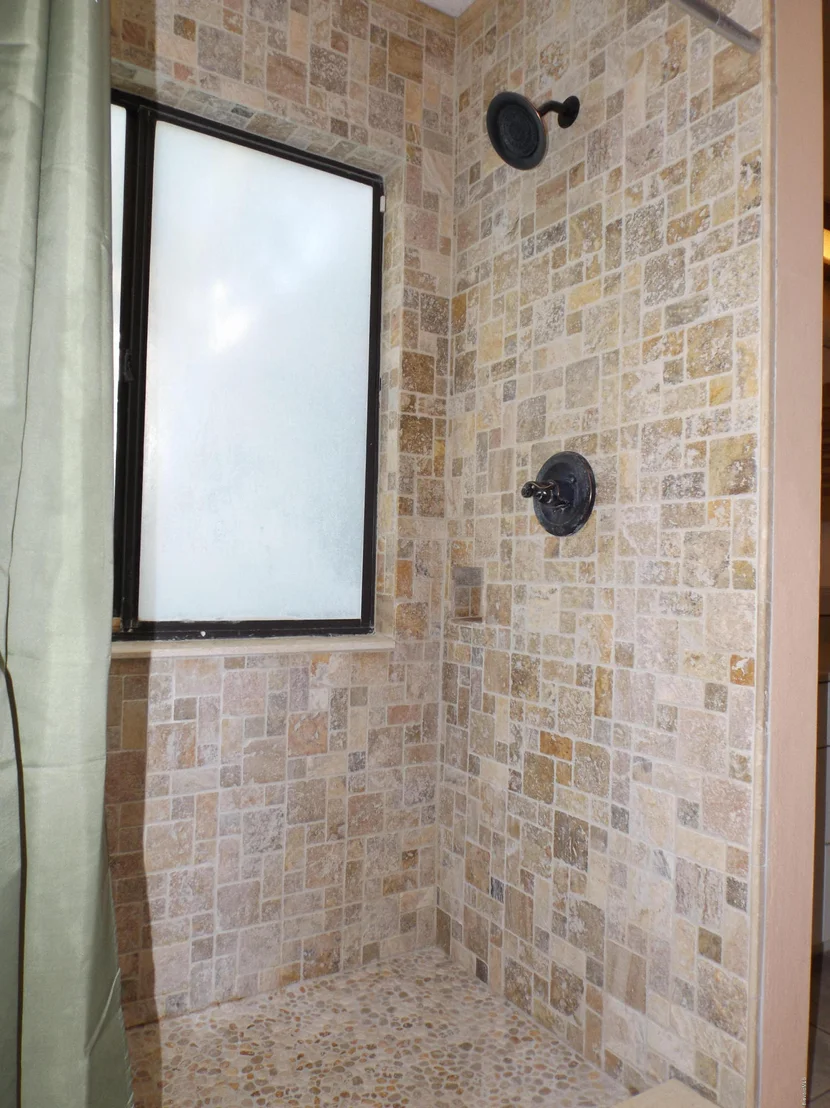 Photo of 6885 Angeles Road