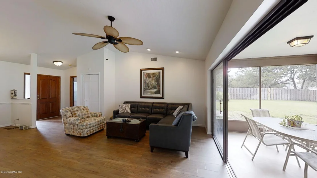 Photo of 1380 Silver Lake Drive
