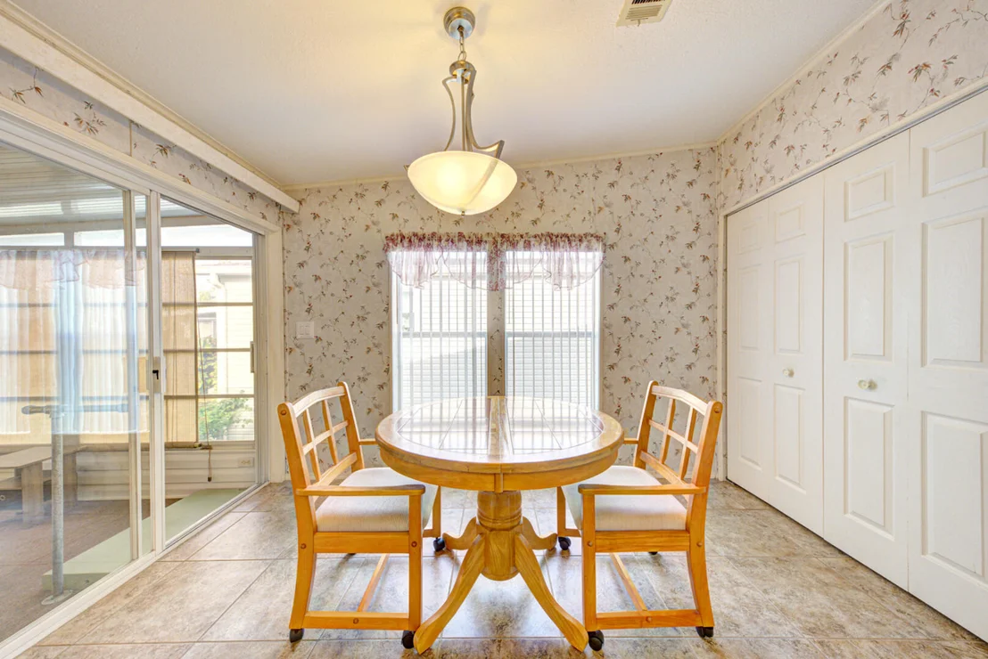 Photo of 665 Outer Drive