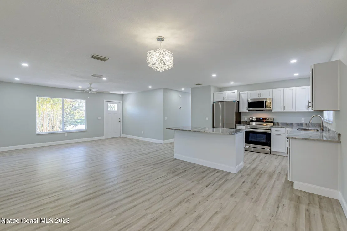 Photo of 1198 Galty Circle NE