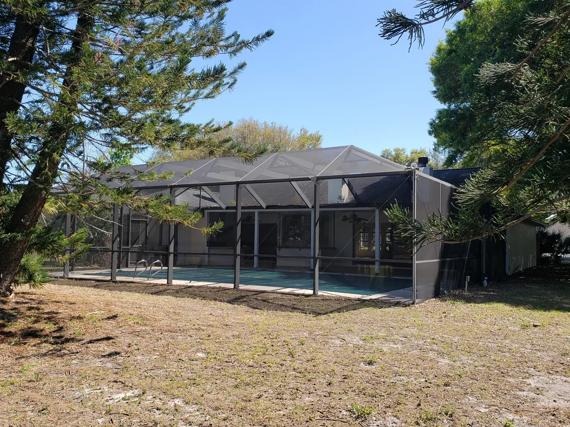 Photo of 1304 Heritage Acres Boulevard